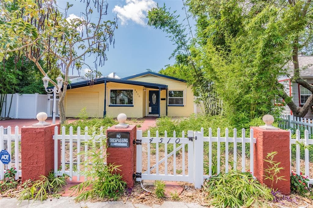 4510 1ST AVENUE N ST PETERSBURG, FL 33713