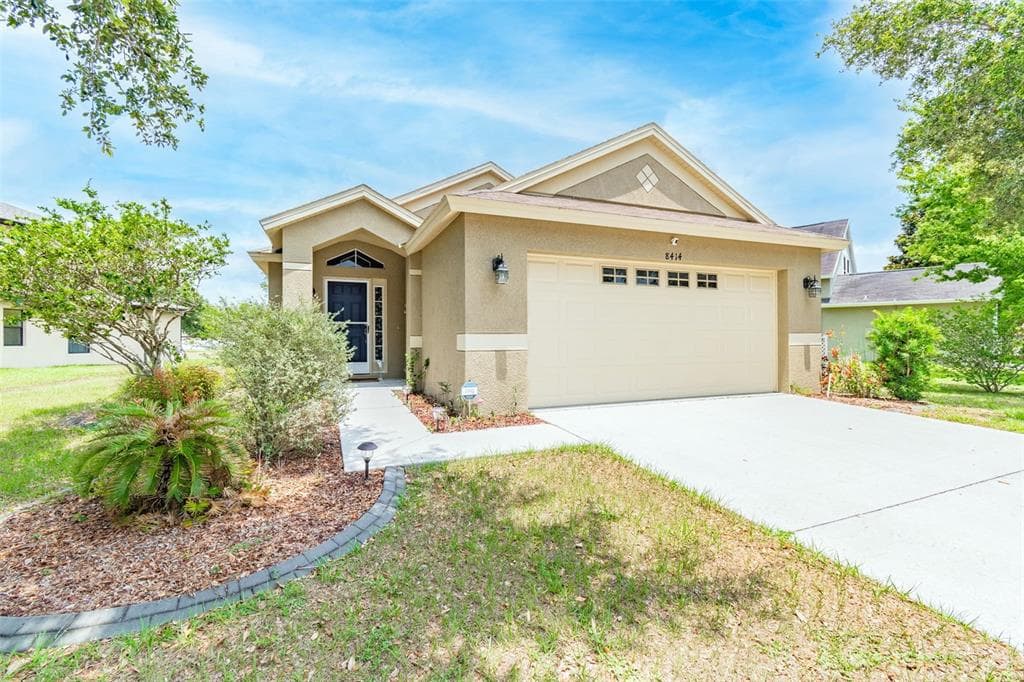8414 SILVERBELL LOOP BROOKSVILLE, FL 34613