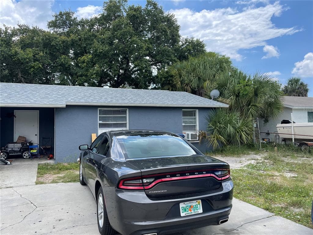 210 60TH AVENUE DRIVE W BRADENTON, FL 34207