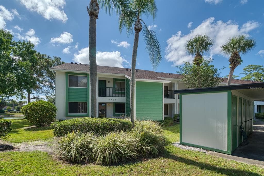 2531 ROYAL PINES CIRCLE UNIT 23-A CLEARWATER, FL 33763