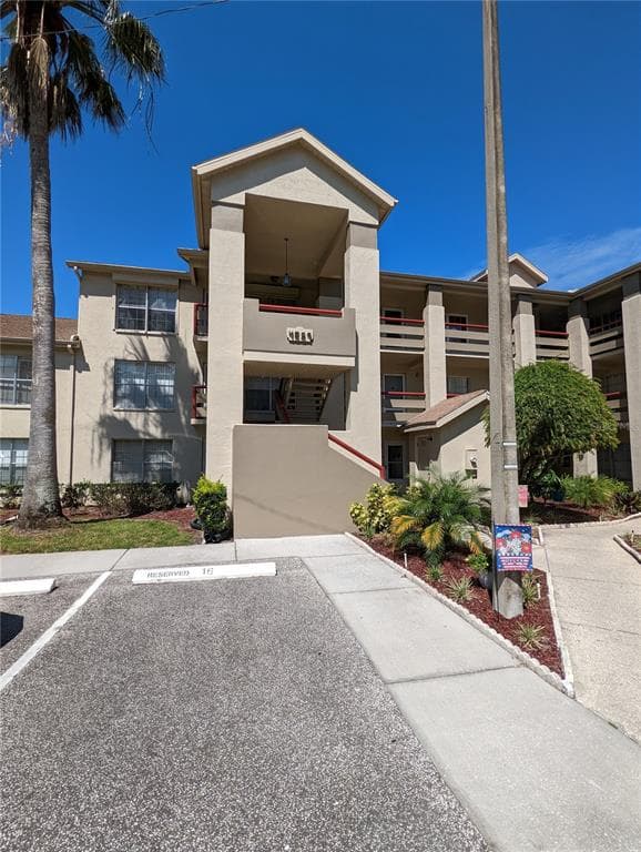 4529 WHITTON WAY UNIT 236 NEW PORT RICHEY, FL 34653