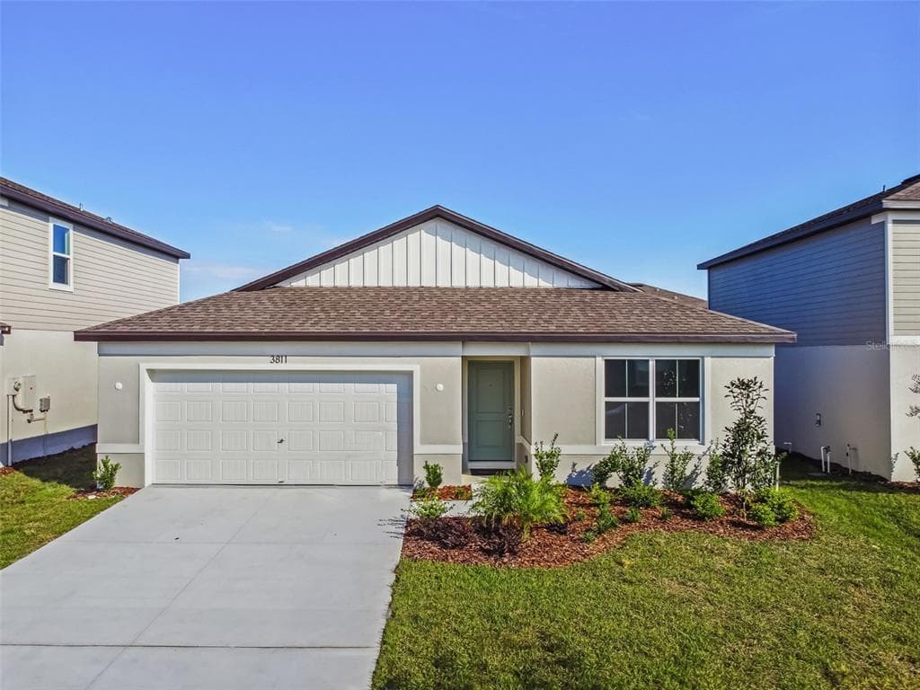 3811 SPRUCE CREEK DRIVE LAKELAND, FL 33811