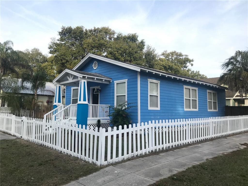 301 W ALFRED STREET TAMPA, FL 33603