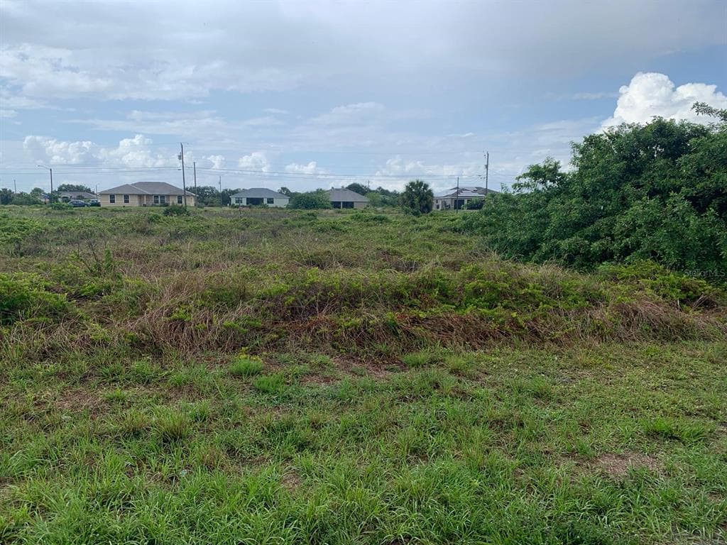 4014 22ND STREET SW LEHIGH ACRES, FL 33976