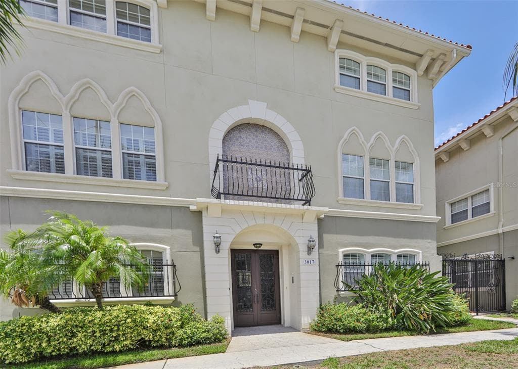 3017 W BAY VIEW AVENUE UNIT B TAMPA, FL 33611