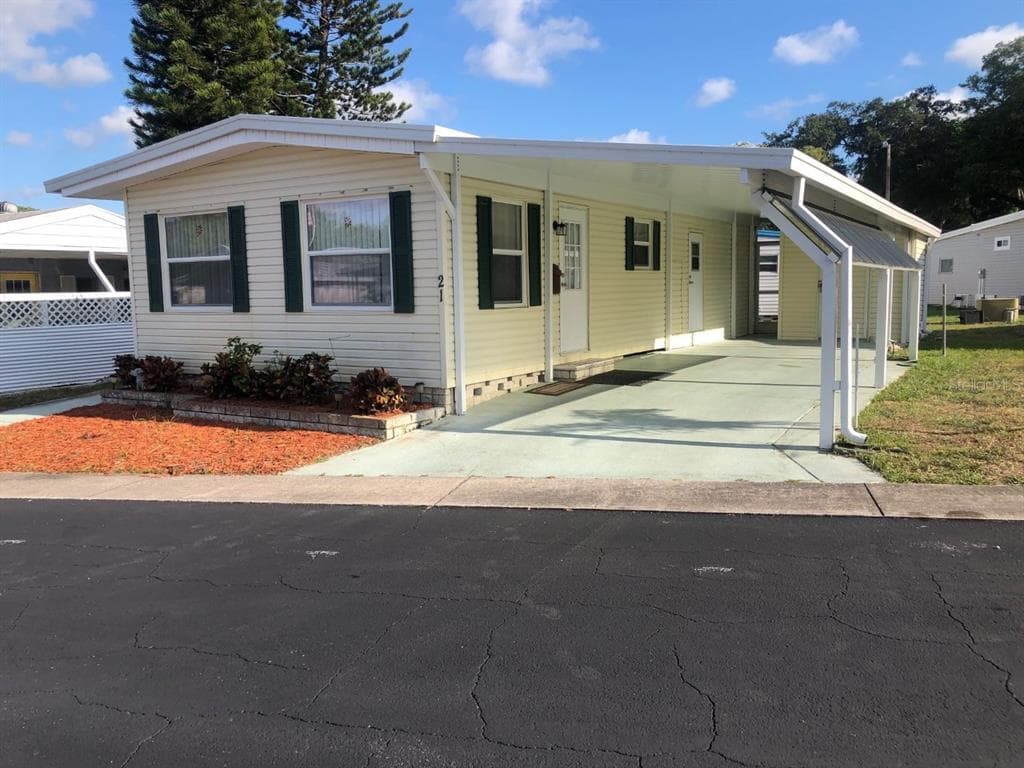 21 FRANGIPANI CIRCLE LARGO, FL 33770
