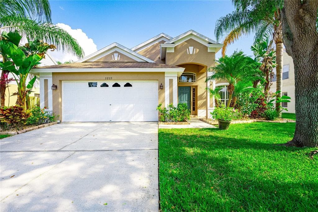 5235 NEW SAVANNAH CIRCLE WESLEY CHAPEL, FL 33545