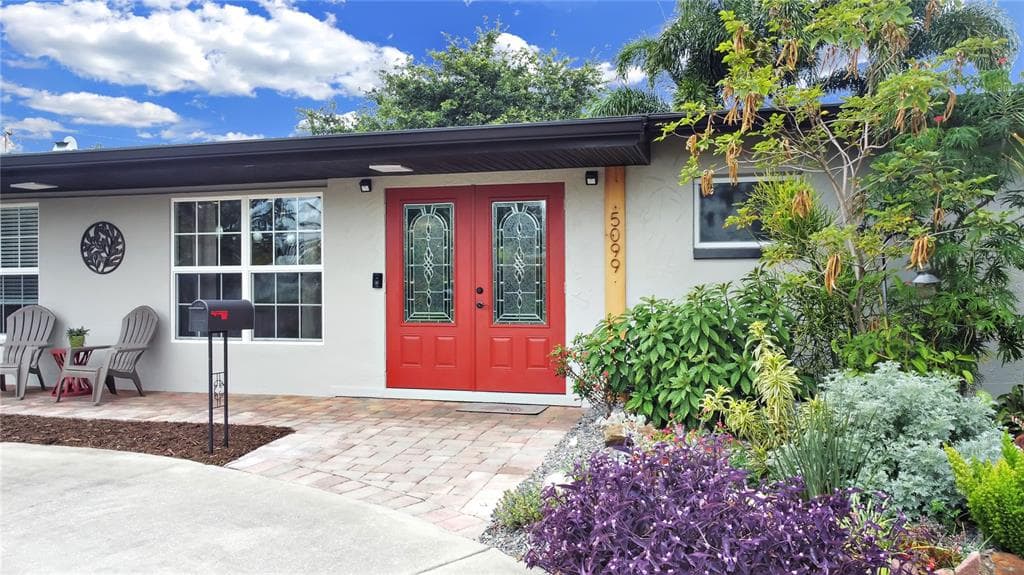 5099 42ND STREET S ST PETERSBURG, FL 33711