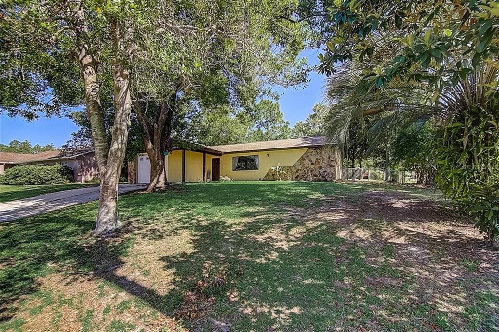 12095 KATHERWOOD STREET SPRING HILL, FL 34608