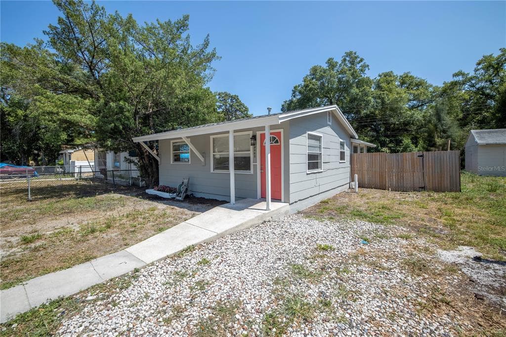 4242 13TH AVENUE S ST PETERSBURG, FL 33711
