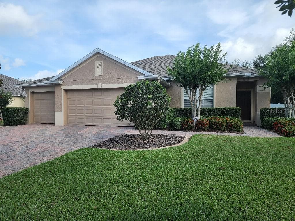 4910 LEGACY OAKS DRIVE ORLANDO, FL 32839