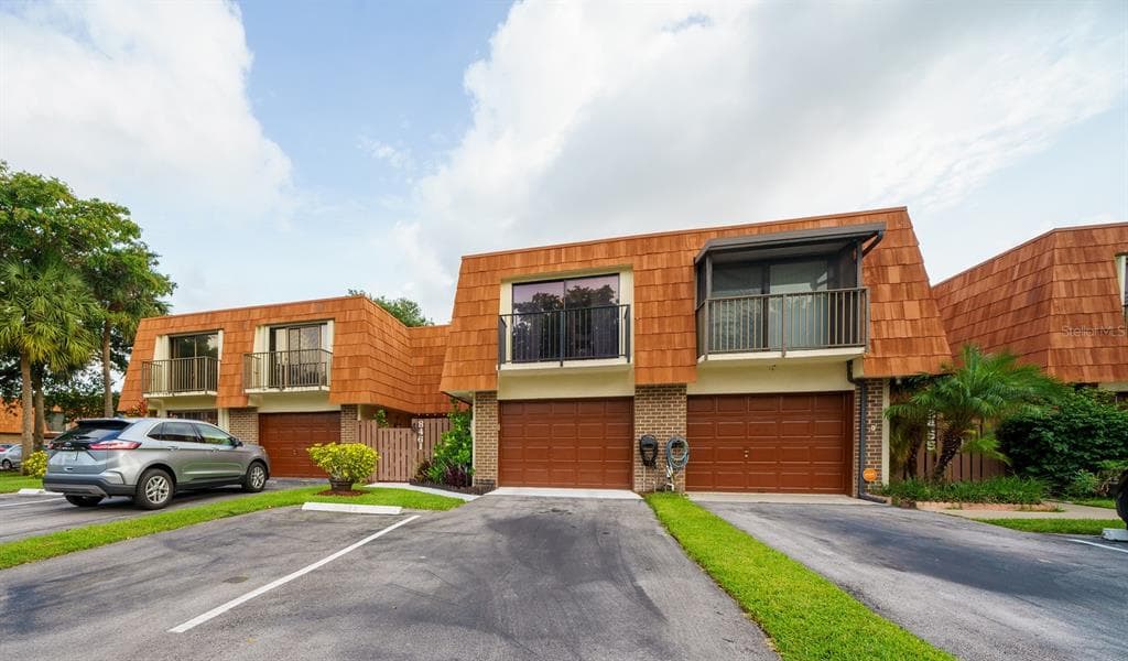 8461 S CORAL CIRCLE NORTH LAUDERDALE, FL 33068