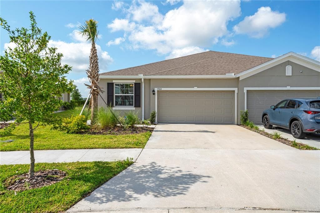 7948 STONEBROOK CIRCLE