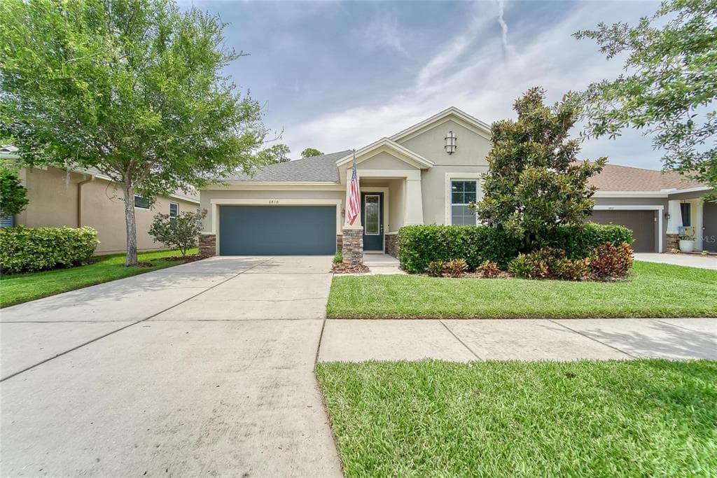 6810 PARK STRAND DRIVE APOLLO BEACH, FL 33572