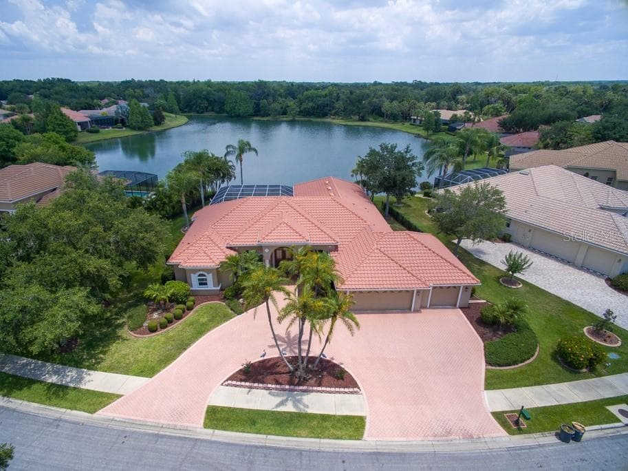 11506 SAVANNAH LAKES DRIVE PARRISH, FL 34219