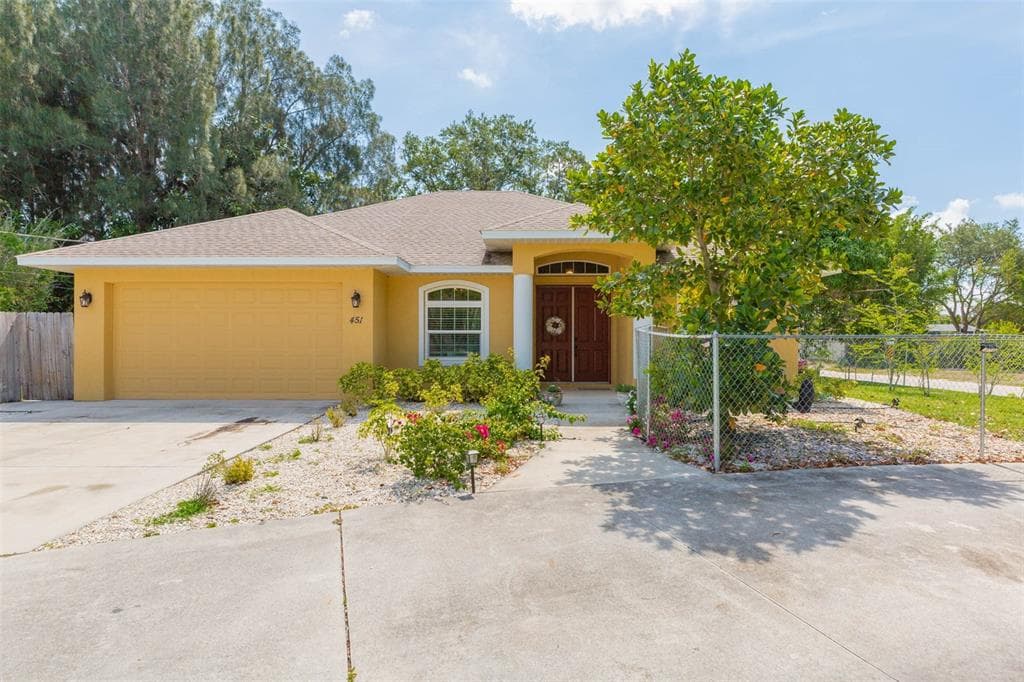 451 GLEN OAK ROAD VENICE, FL 34293