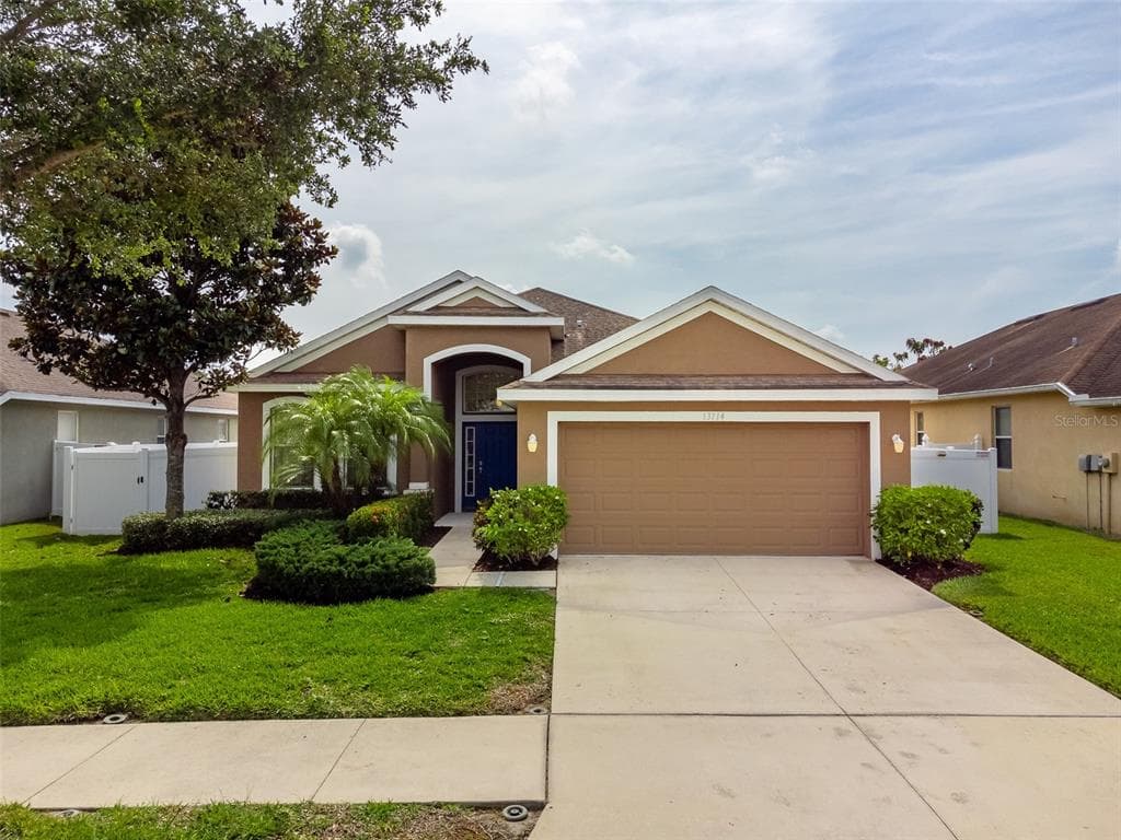 13714 TRINITY LEAF PLACE RIVERVIEW, FL 33579