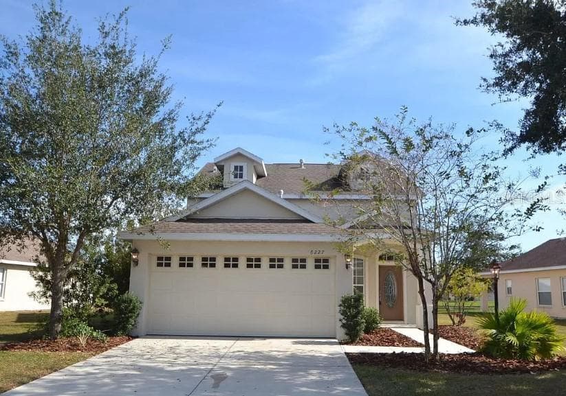 6227 BLUE RUNNER COURT LAKEWOOD RANCH, FL 34202