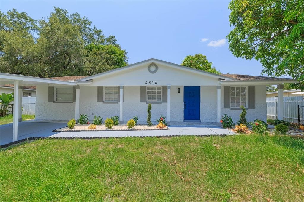 4814 ALVARADO DRIVE TAMPA, FL 33634