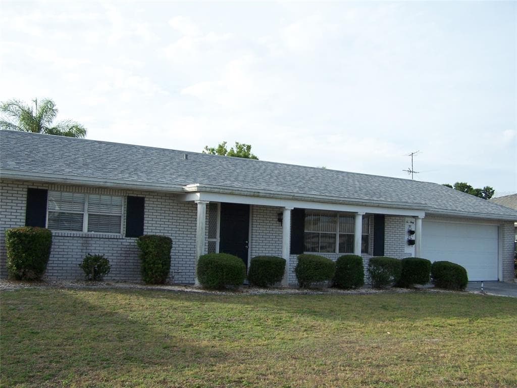 660 ALLEGHENY DRIVE SUN CITY CENTER, FL 33573