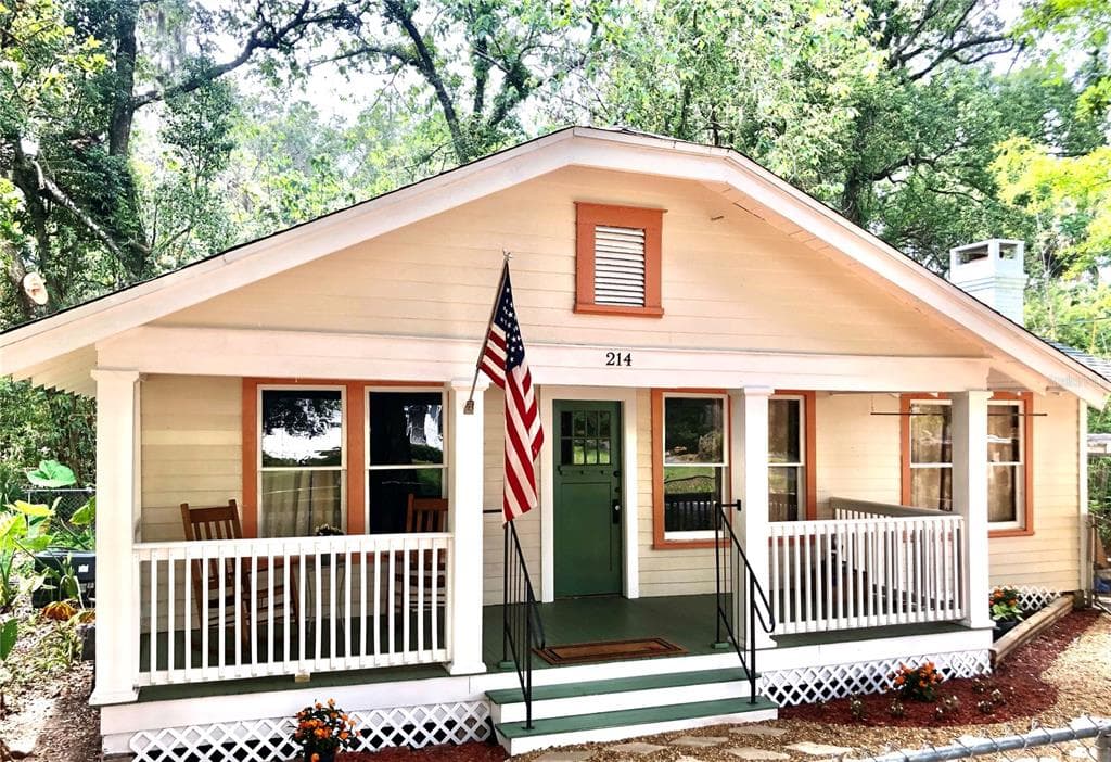 214 NE 11TH AVENUE OCALA, FL 34470