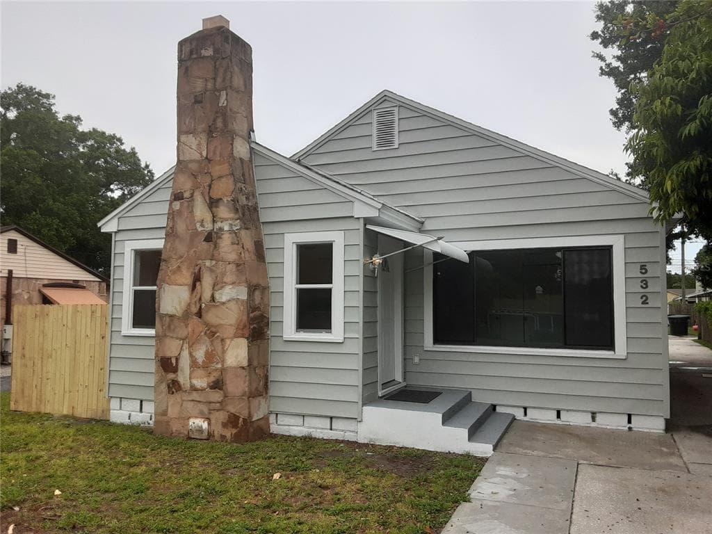 532 38TH AVENUE N ST PETERSBURG, FL 33704