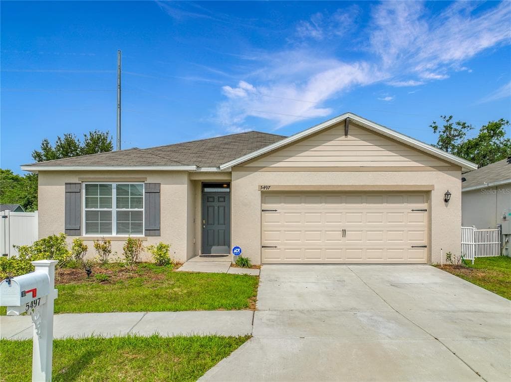 5497 ORO VALLEY ROAD AUBURNDALE, FL 33823