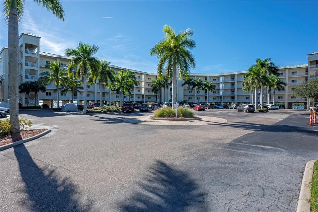 8800 BAY PINES BOULEVARD UNIT 310 ST PETERSBURG, FL 33709
