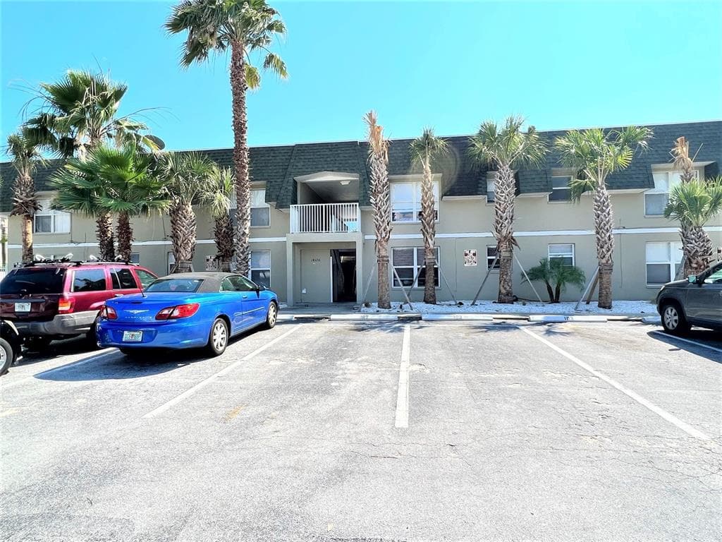 14120 PALM STREET UNIT 204 MADEIRA BEACH, FL 33708