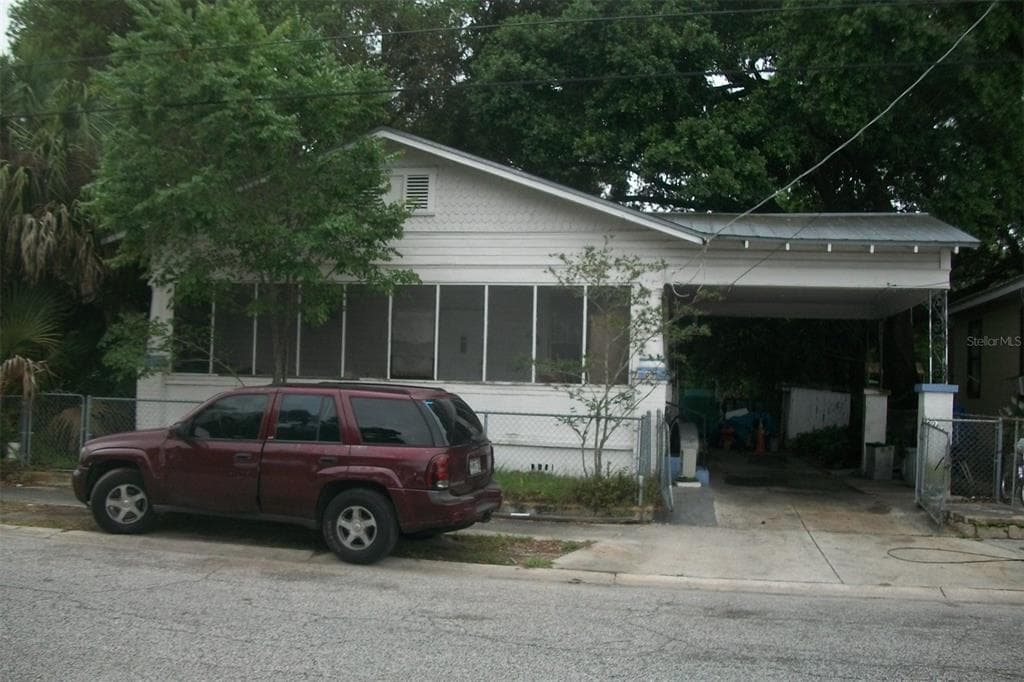 1505 E 29TH AVENUE TAMPA, FL 33605