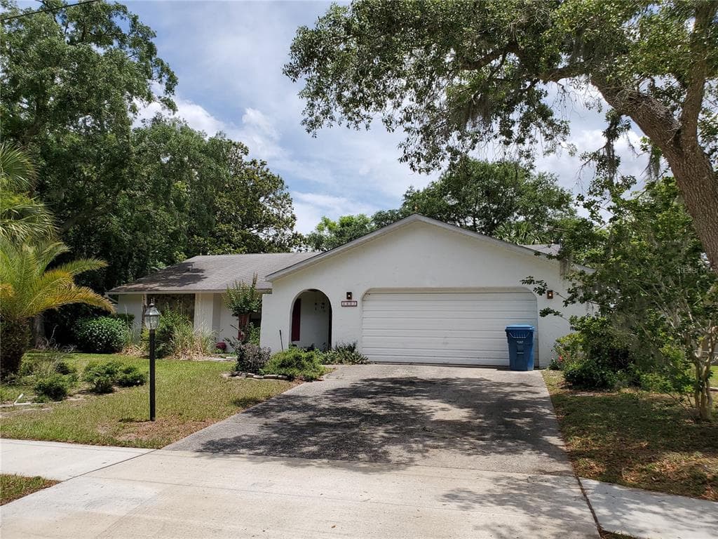 2427 LANDOVER BOULEVARD SPRING HILL, FL 34608