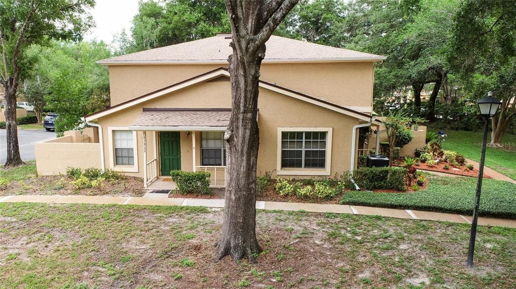 11862 RAINTREE DRIVE UNIT 11862 TEMPLE TERRACE, FL 33617