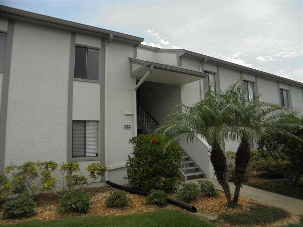 286 CYPRESS LANE UNIT 286 OLDSMAR, FL 34677