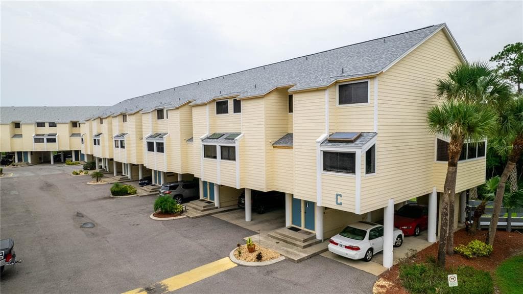 1500 SUNSET ROAD UNIT C5 TARPON SPRINGS, FL 34689
