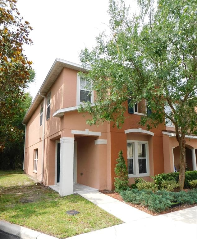 8706 SHELDON CREEK BOULEVARD TAMPA, FL 33615