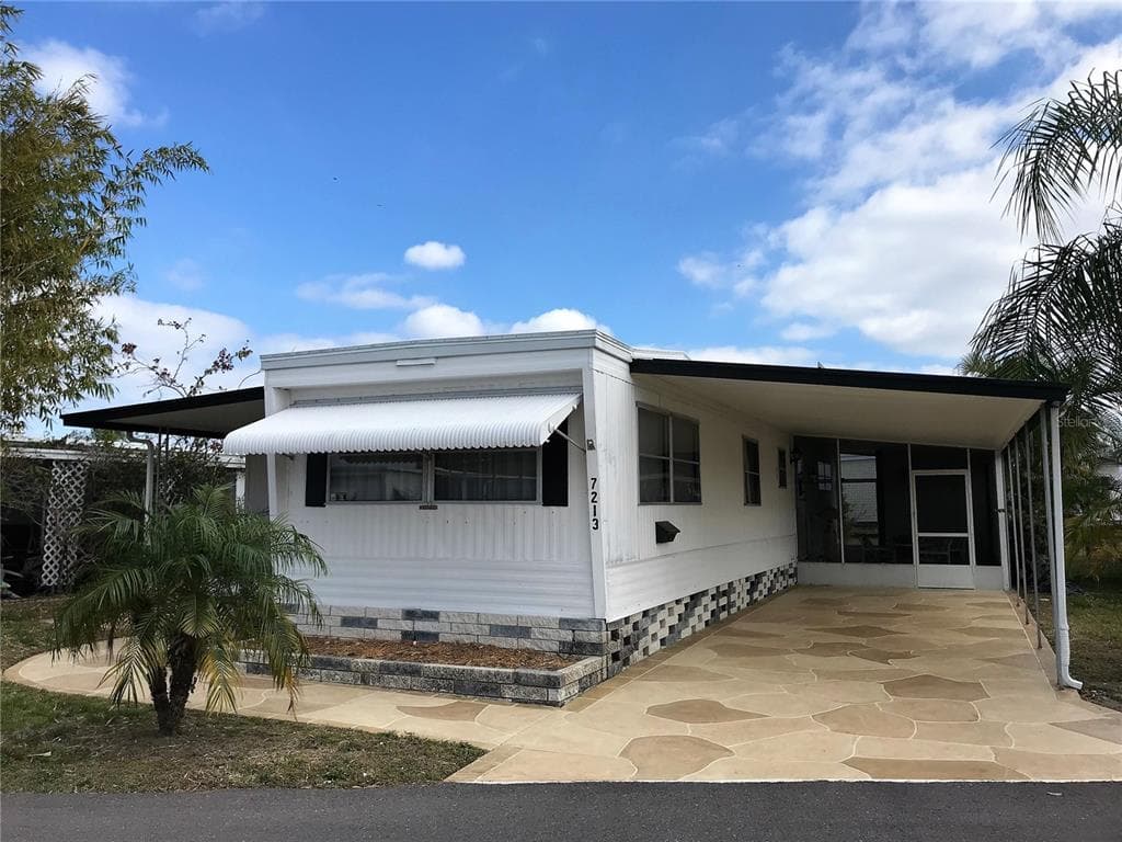 7213 MOUNT ESSEX DRIVE NE UNIT 514 ST PETERSBURG, FL 33702