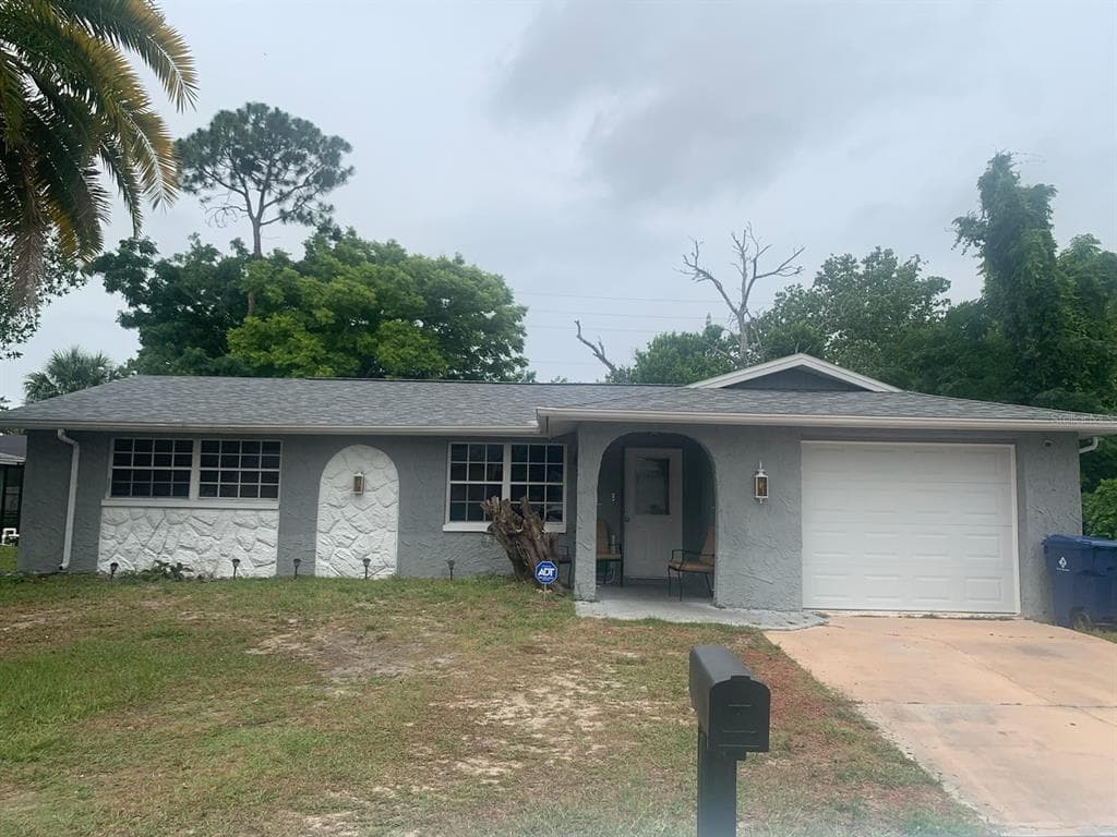 9141 CRABTREE LANE PORT RICHEY, FL 34668