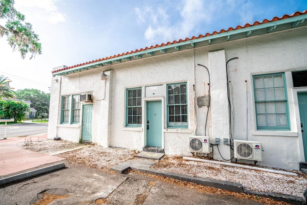 1700 PARK STREET N UNIT 22 ST PETERSBURG, FL 33710