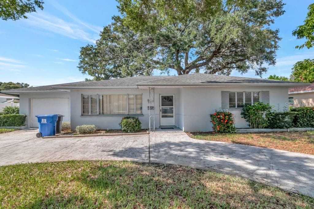 4127 22ND AVENUE N ST PETERSBURG, FL 33713