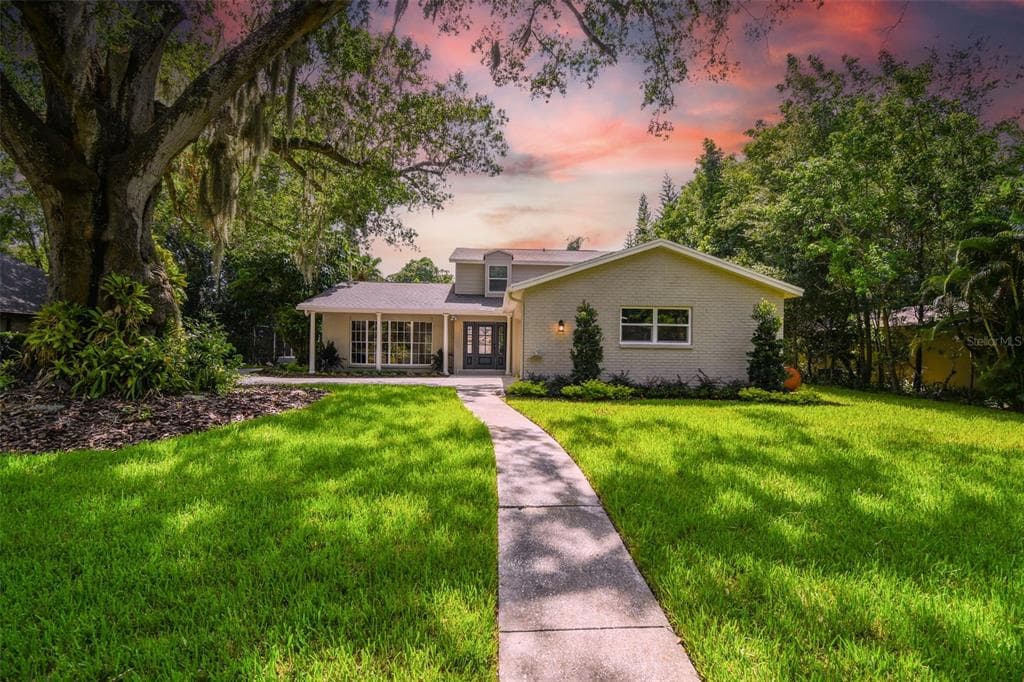 10114 WOODSONG WAY TAMPA, FL 33618