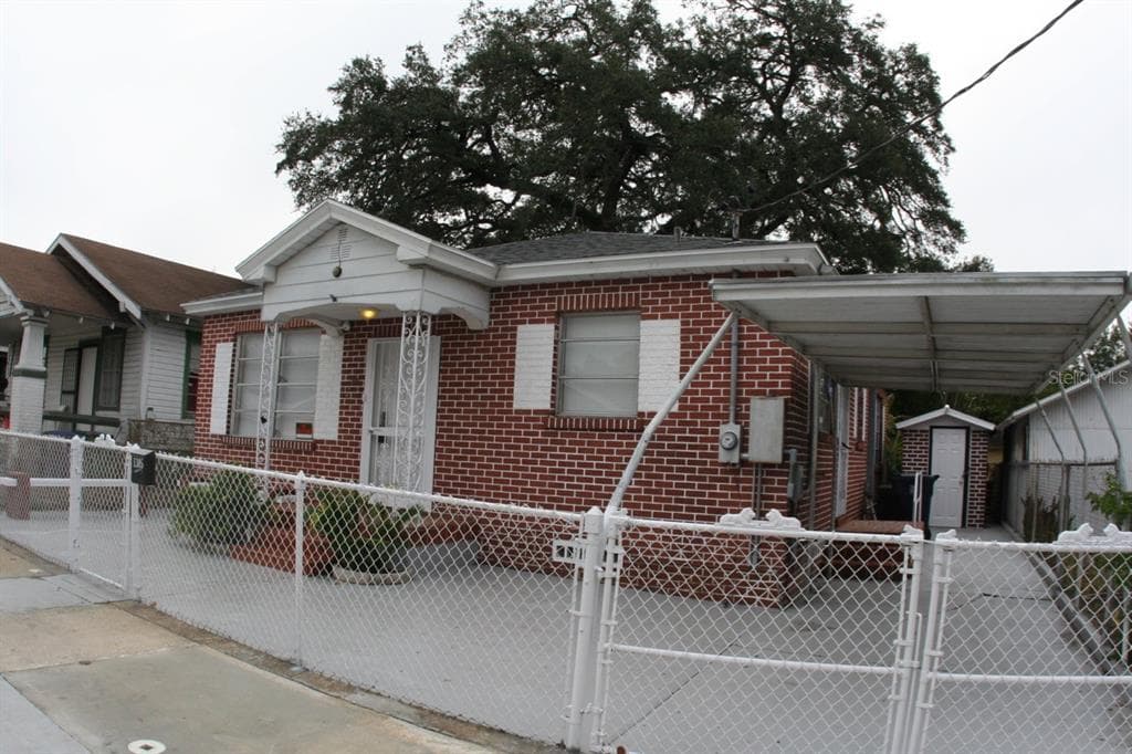 1305 E 20TH AVENUE TAMPA, FL 33605