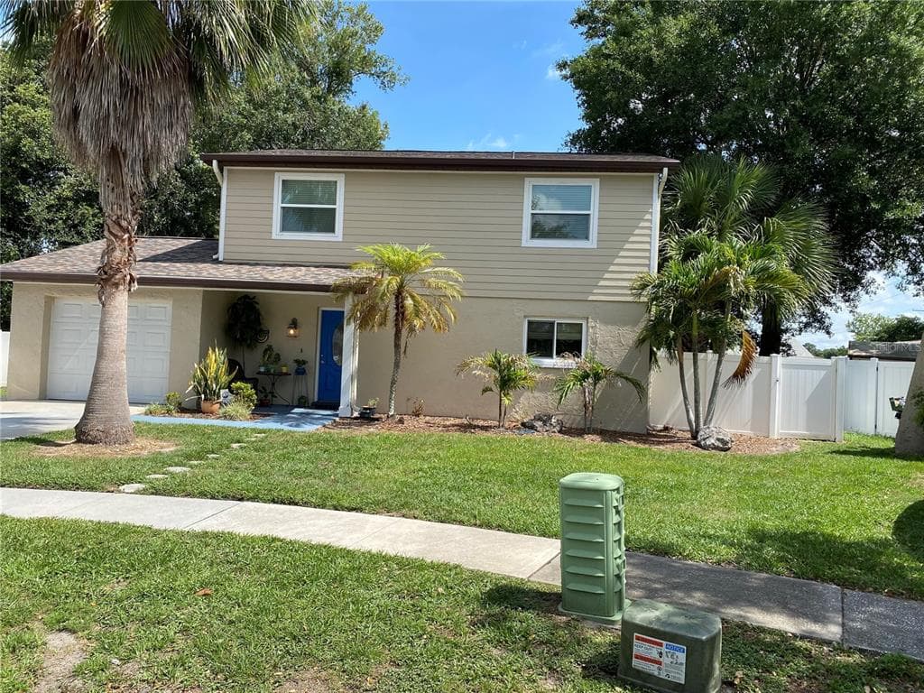 8614 BARKWOOD PLACE