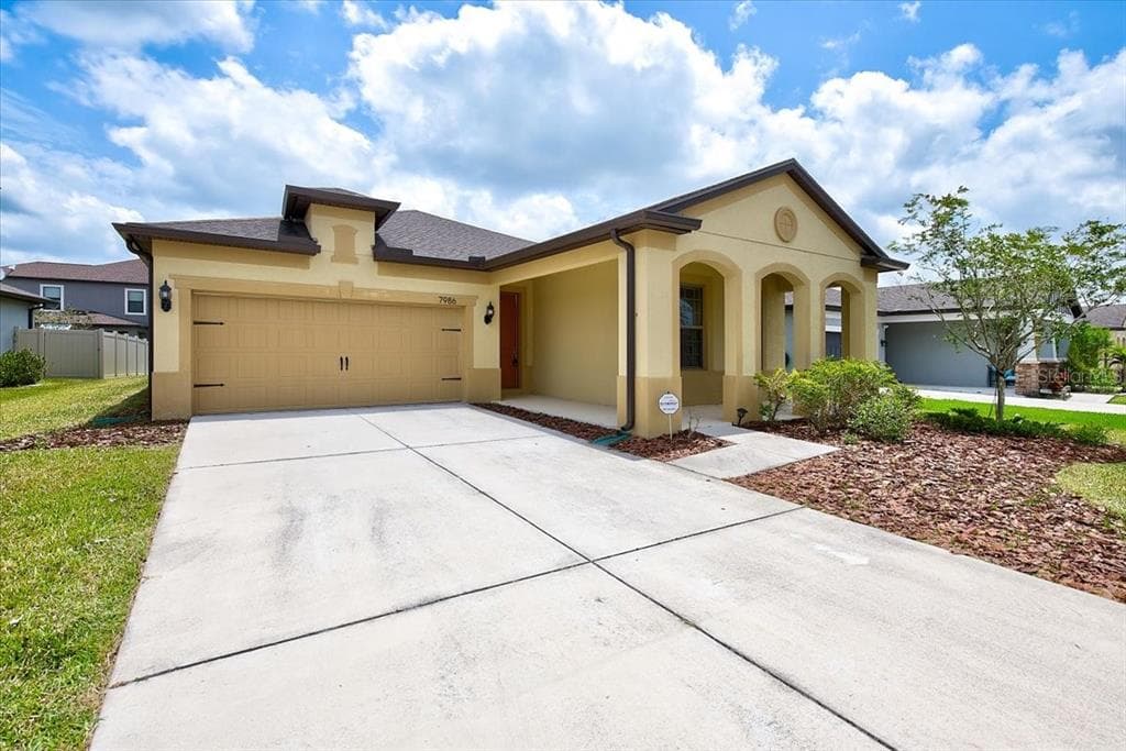 7986 OLIVE BROOK DRIVE WESLEY CHAPEL, FL 33545