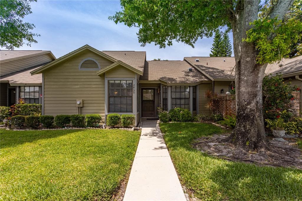 2450 BENTLEY DRIVE PALM HARBOR, FL 34684