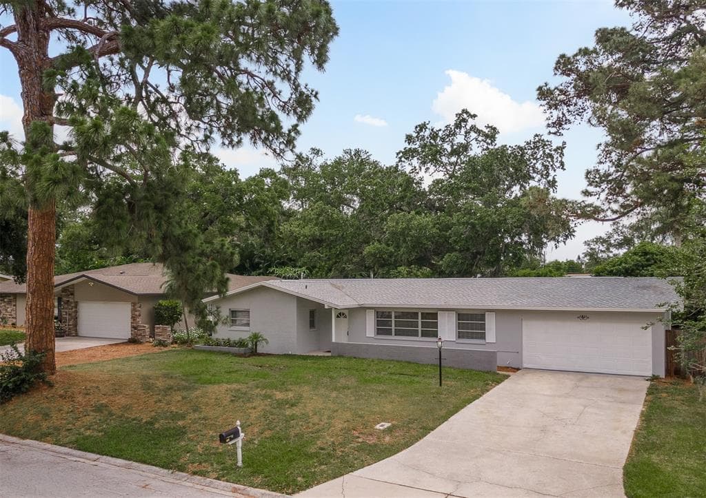 1511 HUNTER LANE CLEARWATER, FL 33764