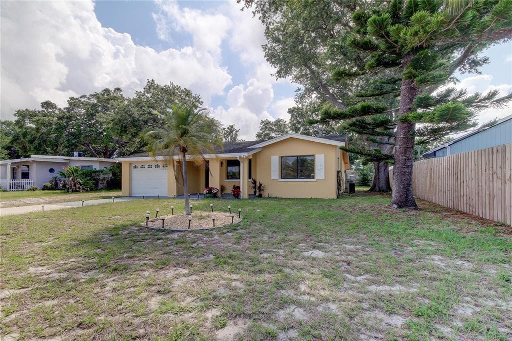 5127 104TH STREET N ST PETERSBURG, FL 33708