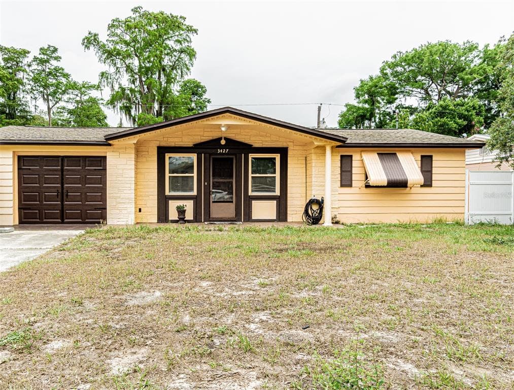 3427 KIMBERLY OAKS DRIVE HOLIDAY, FL 34691