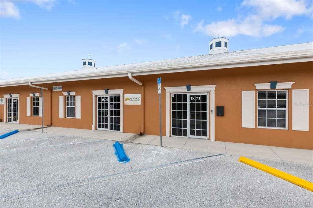 1873 PORTER LAKE DRIVE UNIT 105 SARASOTA, FL 34240