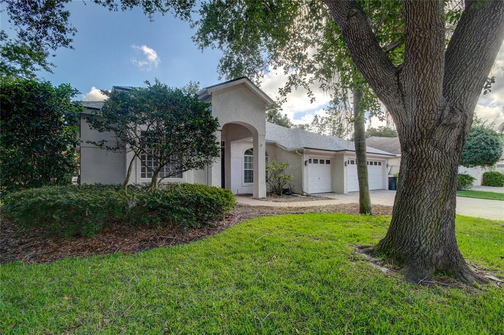 3823 PENDLEBURY DRIVE PALM HARBOR, FL 34685