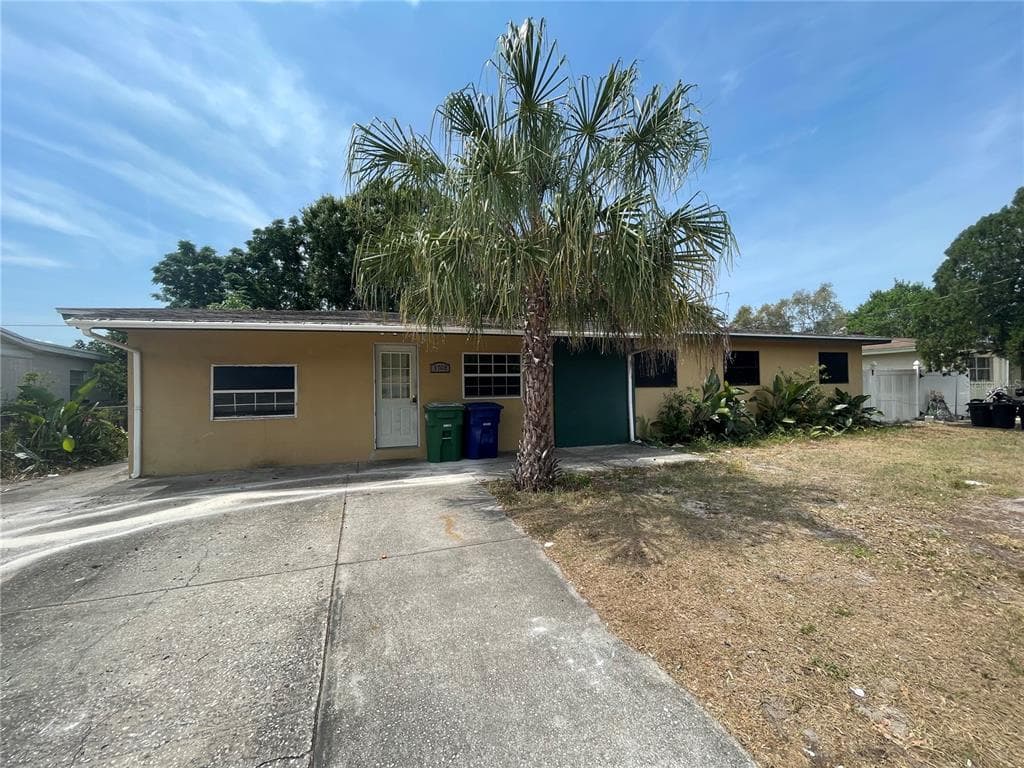 3708 W TYSON AVENUE TAMPA, FL 33611